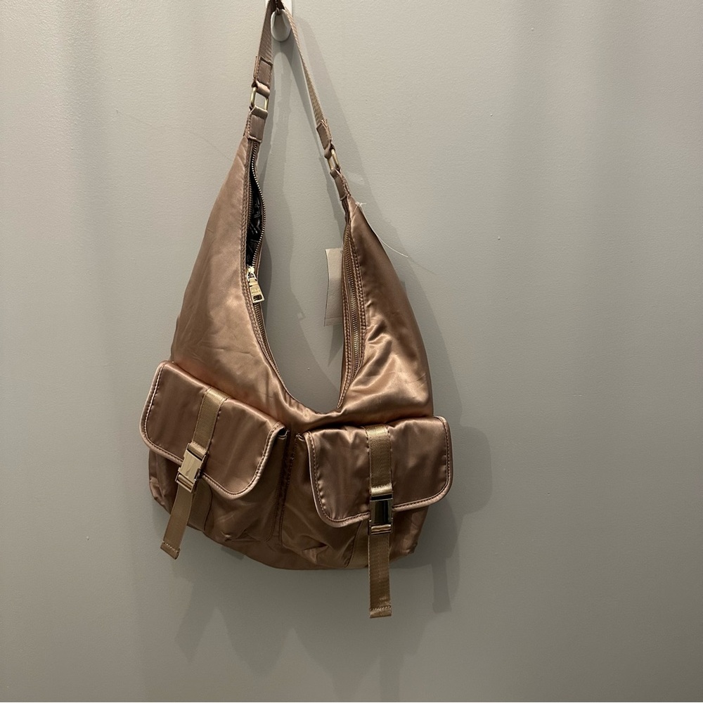 NWT Steve Madden Cole Satin Large Hobo Champagne